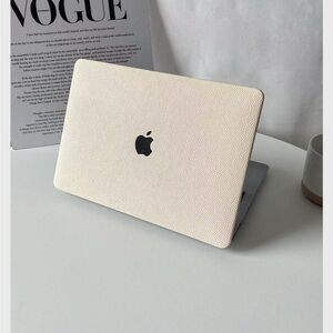 MacBook Air 13” beige case